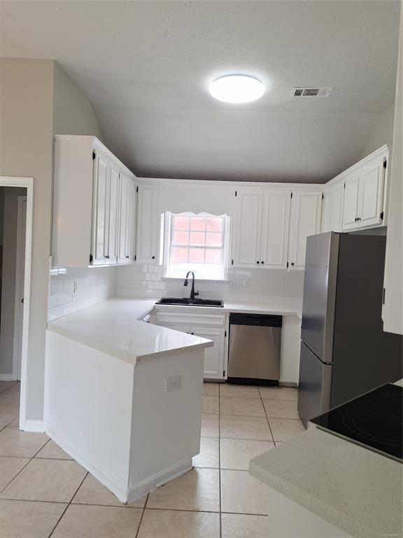 Foto del edificio - 6309 Scenic Dr