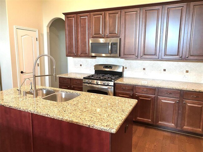 Building Photo - 17221 Spoonbill Trail