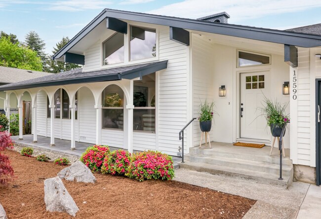Foto del edificio - 15590 NW Norwich Cir