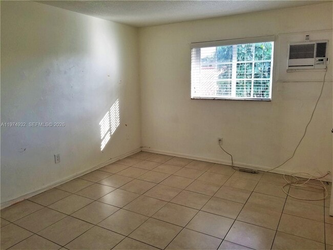 Foto del edificio - 50 W 4th St