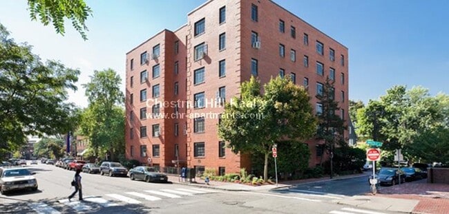 Building Photo - 60 Brattle St