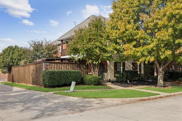 Foto del edificio - 7457 Glasshouse Walk