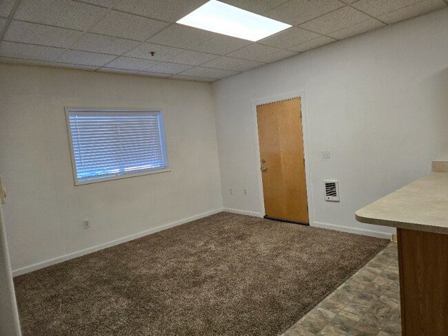 Foto del edificio - 5902 SE Foster Rd
