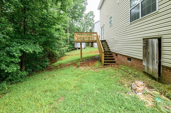 Building Photo - 212 Jasmine Pl Dr