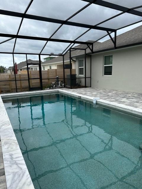 Foto del edificio - 14803 Milfoil Ave