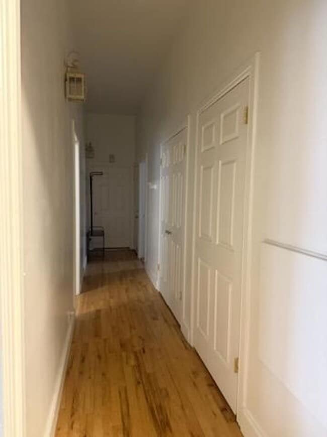 Building Photo - 335 E 830 S