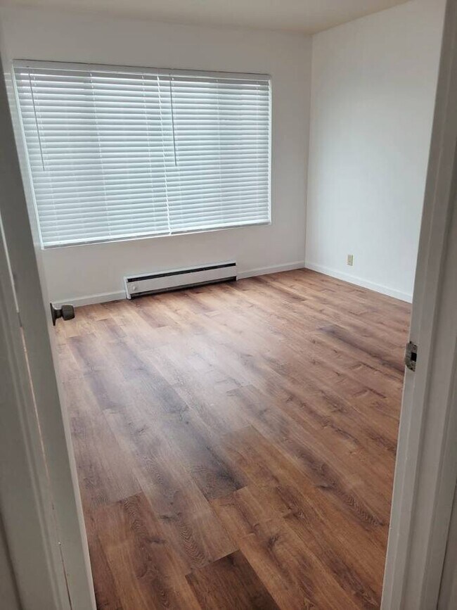 Foto del edificio - 531 24th Ave