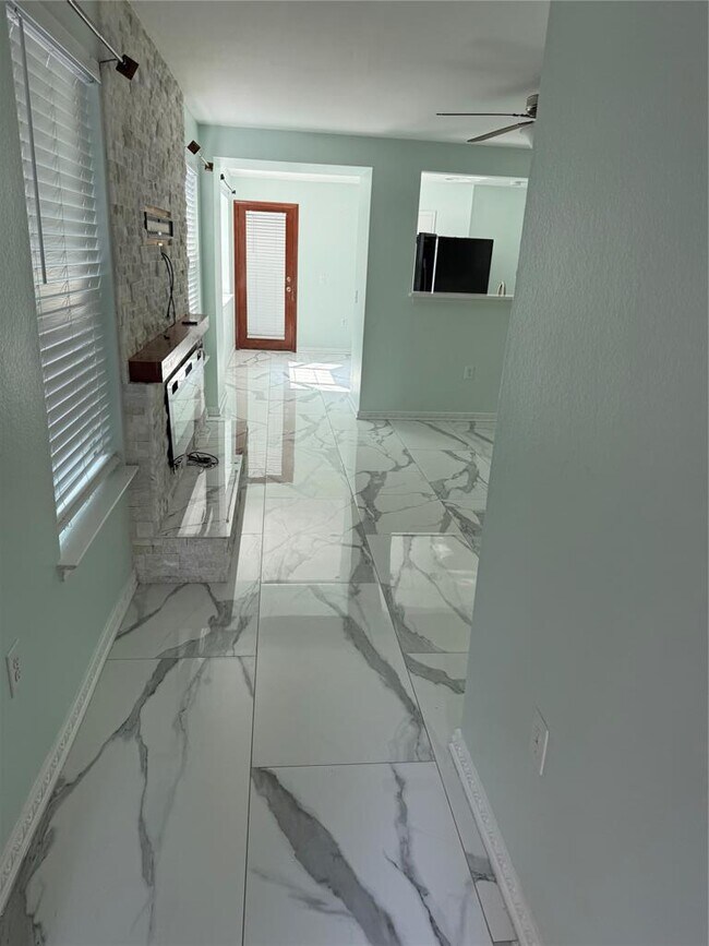 Foto del edificio - 6600 Glebe Path