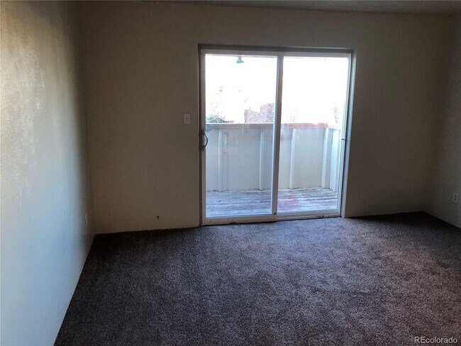 Foto del edificio - 10211 Ura Ln