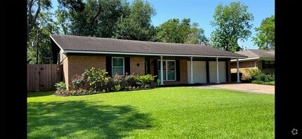 Building Photo - 5515 Darnell St
