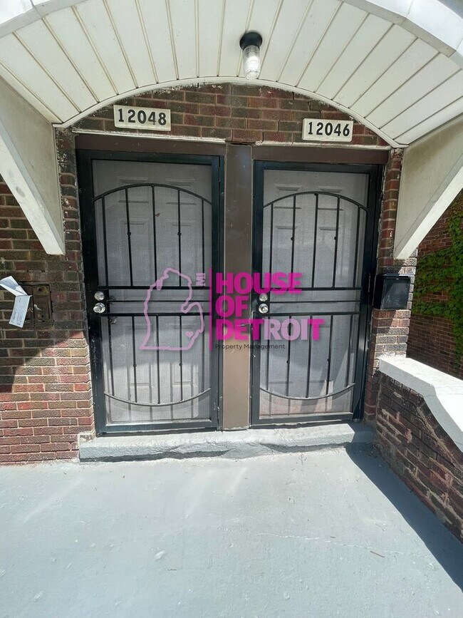 Foto del edificio - 12048 Prairie St