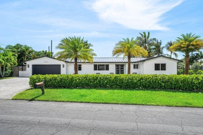 Foto del edificio - 2866 SW 8th St