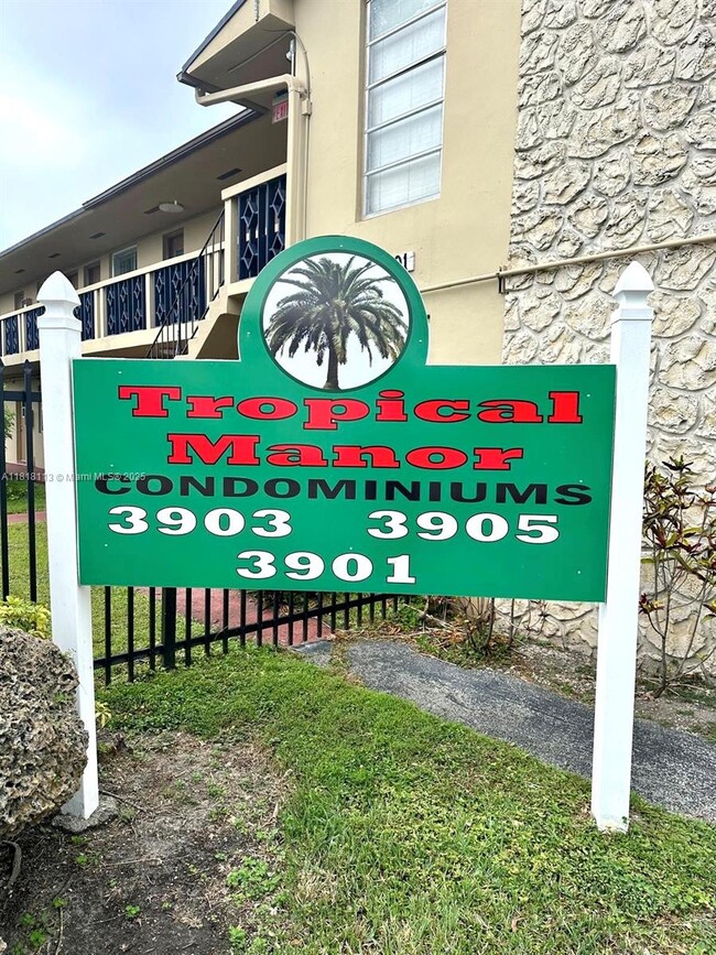 Foto del edificio - 3905 SW 78th Ct
