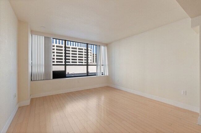 Foto del edificio - Condo at Belvedere Towers!