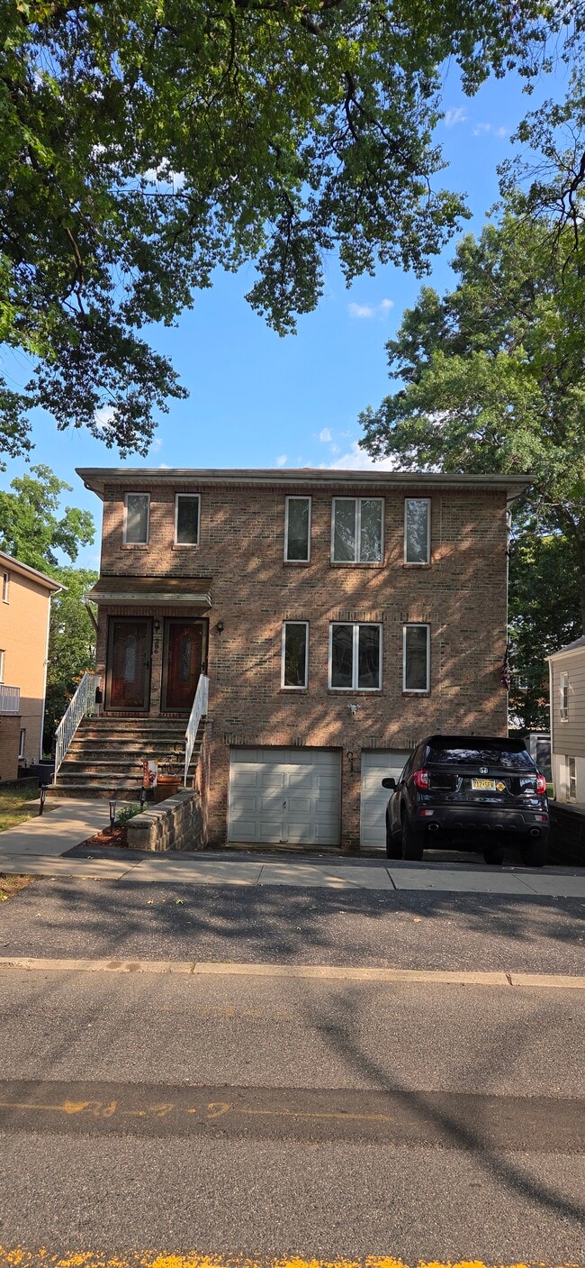 Building Photo - 286 Shaler Blvd