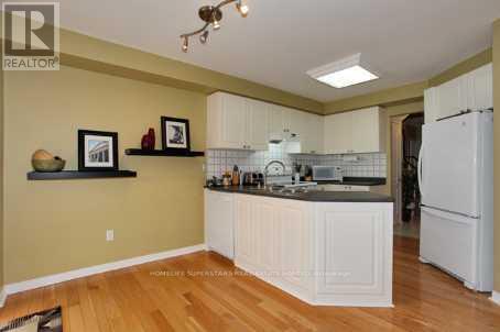 Photo du bâtiment - 6119 Clover Ridge Crescent