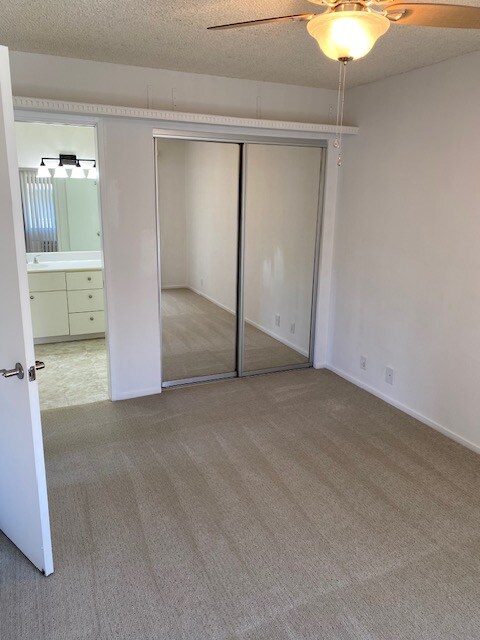 Foto del edificio - 91-233-233 Hanapouli Cir