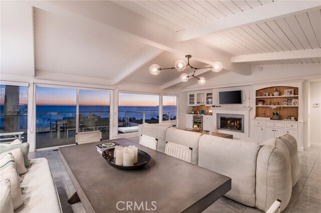 Foto del edificio - 390 Pinecrest Dr