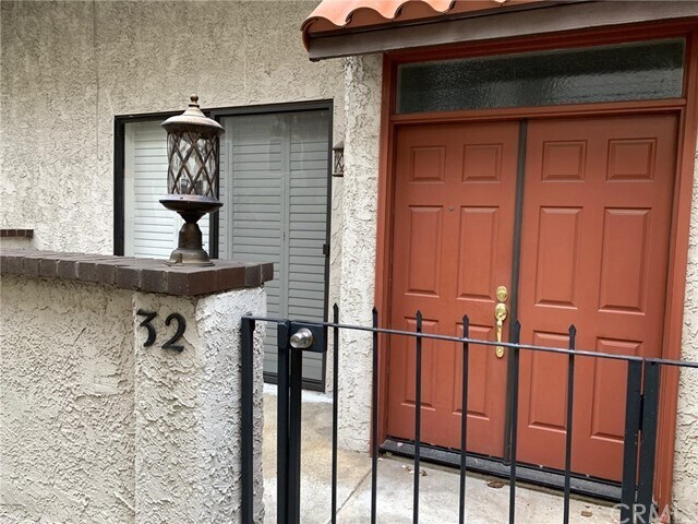 Building Photo - 2450 E Del Mar Blvd