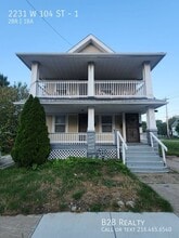 Building Photo - 2231 W 104th St