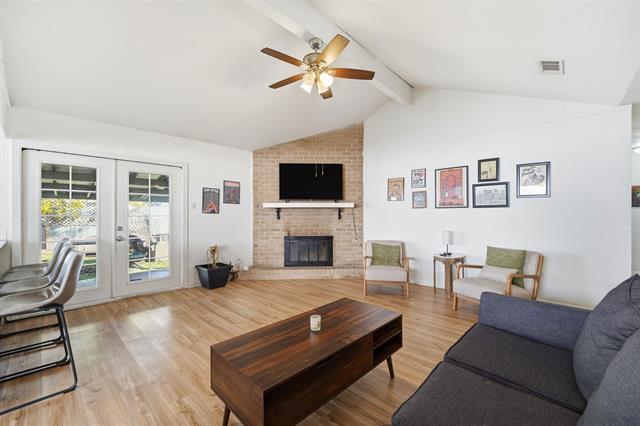 Foto del edificio - 802 Buckingham Pl