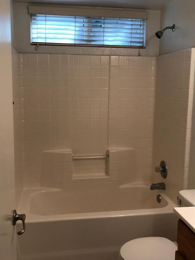 Building Photo - 15123 Linking Ln