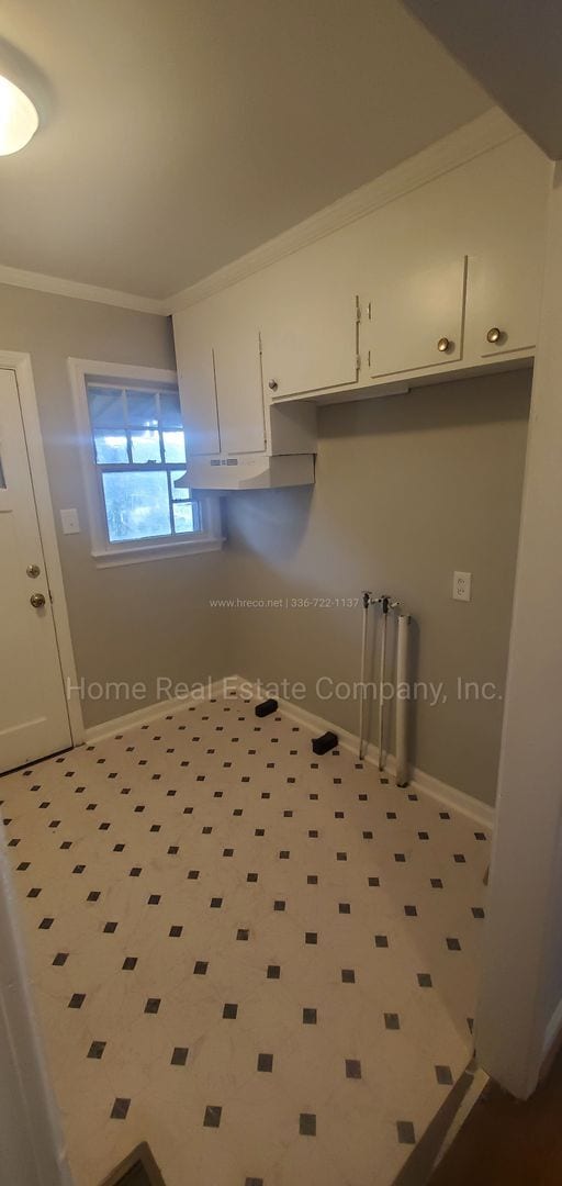 Building Photo - 1124 W Academy St