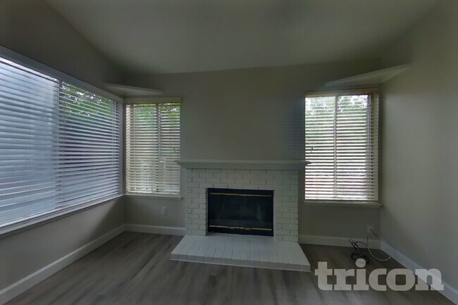 Foto del edificio - 1436 Northwood Dr