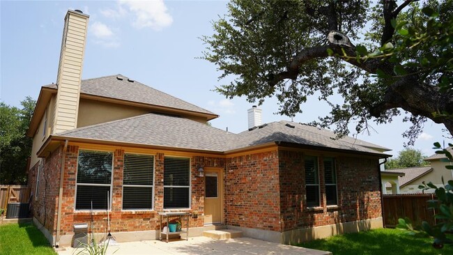 Foto del edificio - 7317 Brecourt Manor Way