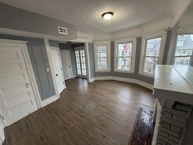 Foto del edificio - 26 Leo Pl