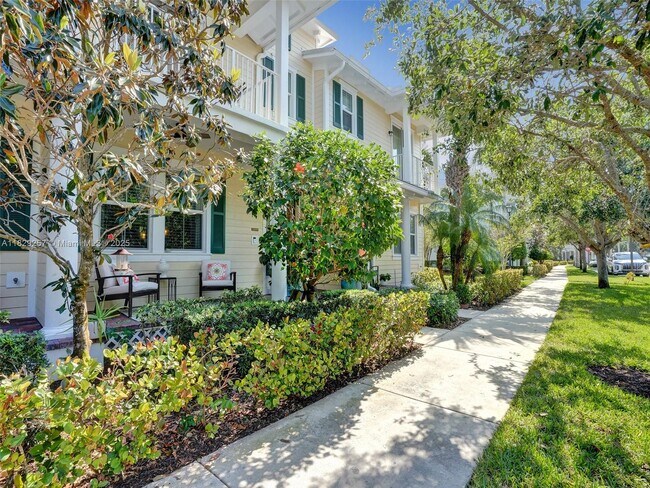 Building Photo - 1144 S Community Dr
