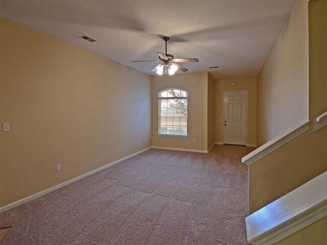 Foto del edificio - 3 bed, 2.5 bath near Shelby Farms