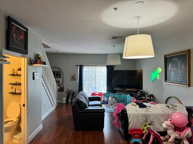 Foto del edificio - 5650 NW 115th Ct