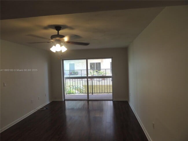 Foto del edificio - 833 West Ave