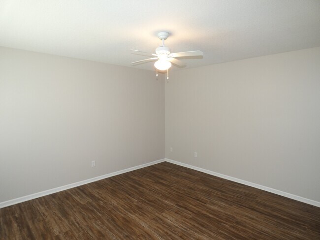 Foto del edificio - 3612 NE 72nd St