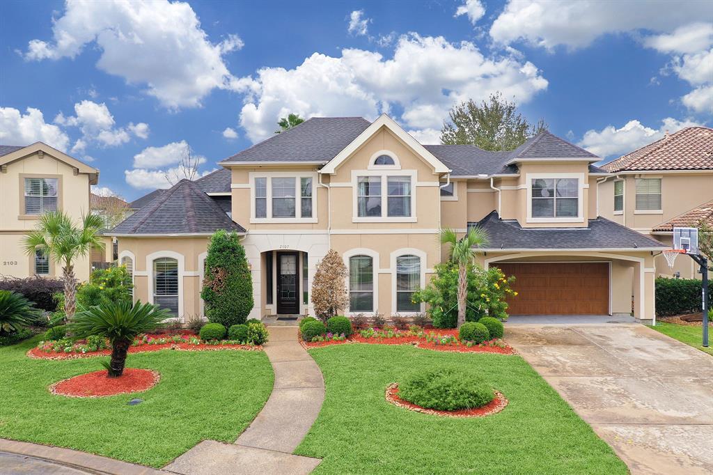 Foto principal - 2107 Thicket Ridge Ln