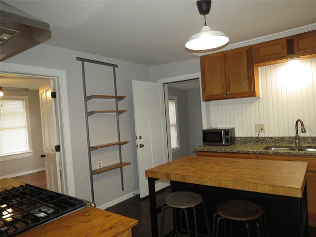 Building Photo - 3265 W Camp Wisdom Rd