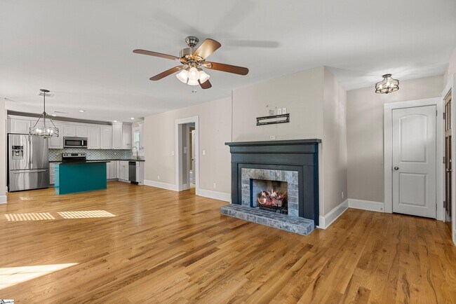 Foto del edificio - 309 Briarcliff Dr