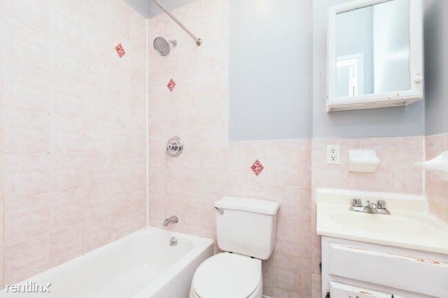 Foto del edificio - 2 br, 1 bath Apartment - 179 Jefferson St
