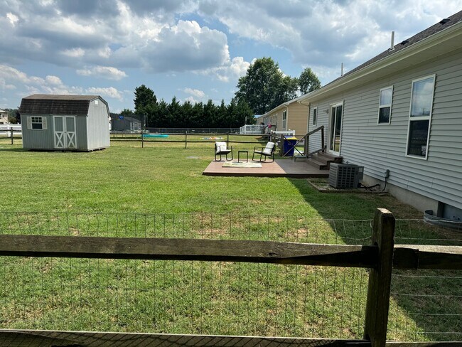 Foto del edificio - 15 Govan Ave