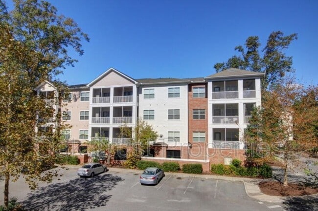 Building Photo - 1755 Central Park Rd