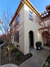 Building Photo - 8484 Crystal Walk Cir