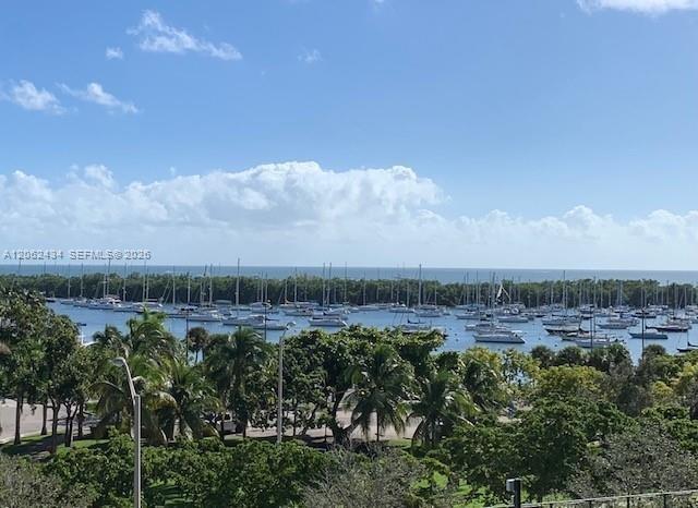 Foto del edificio - 2811 S Bayshore Dr