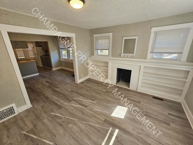 Building Photo - KC Single Family Home