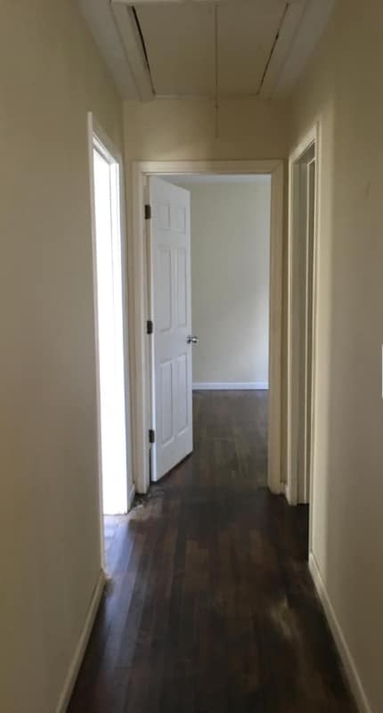 Building Photo - 2124 Peabody Ave