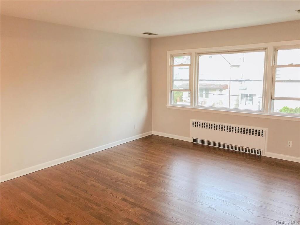 36 ster Ave, Harrison, NY 10528 Room for Rent in Harrison, NY