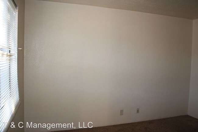Building Photo - 213 63rd St NW