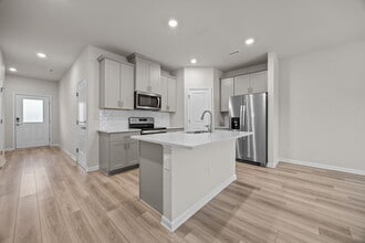 Building Photo - 929 Clearhaven Ln