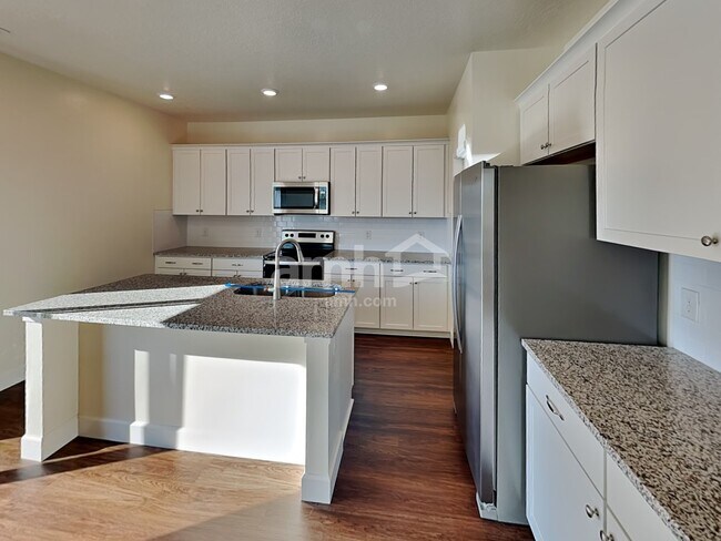 Building Photo - 1189 N Wagon Way