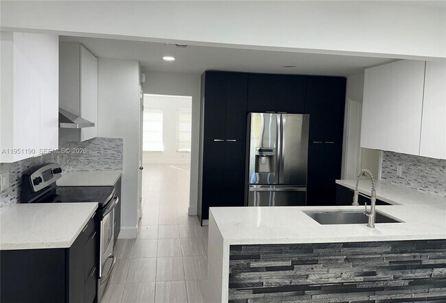 Foto del edificio - 3199 Coral Hills Dr